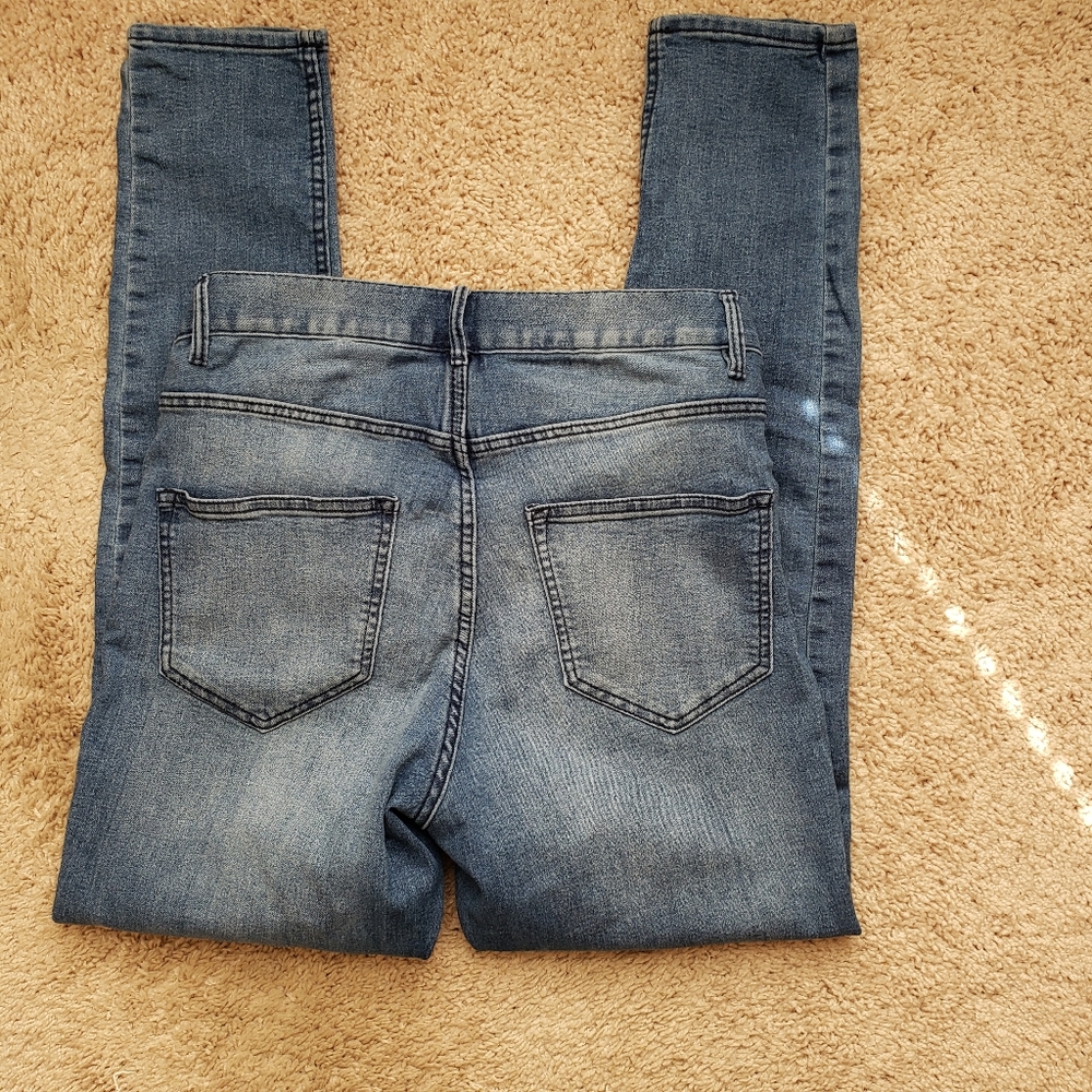 H&M Divided Skinny Stretch Blue Denim Jeans - Picture 3 of 6